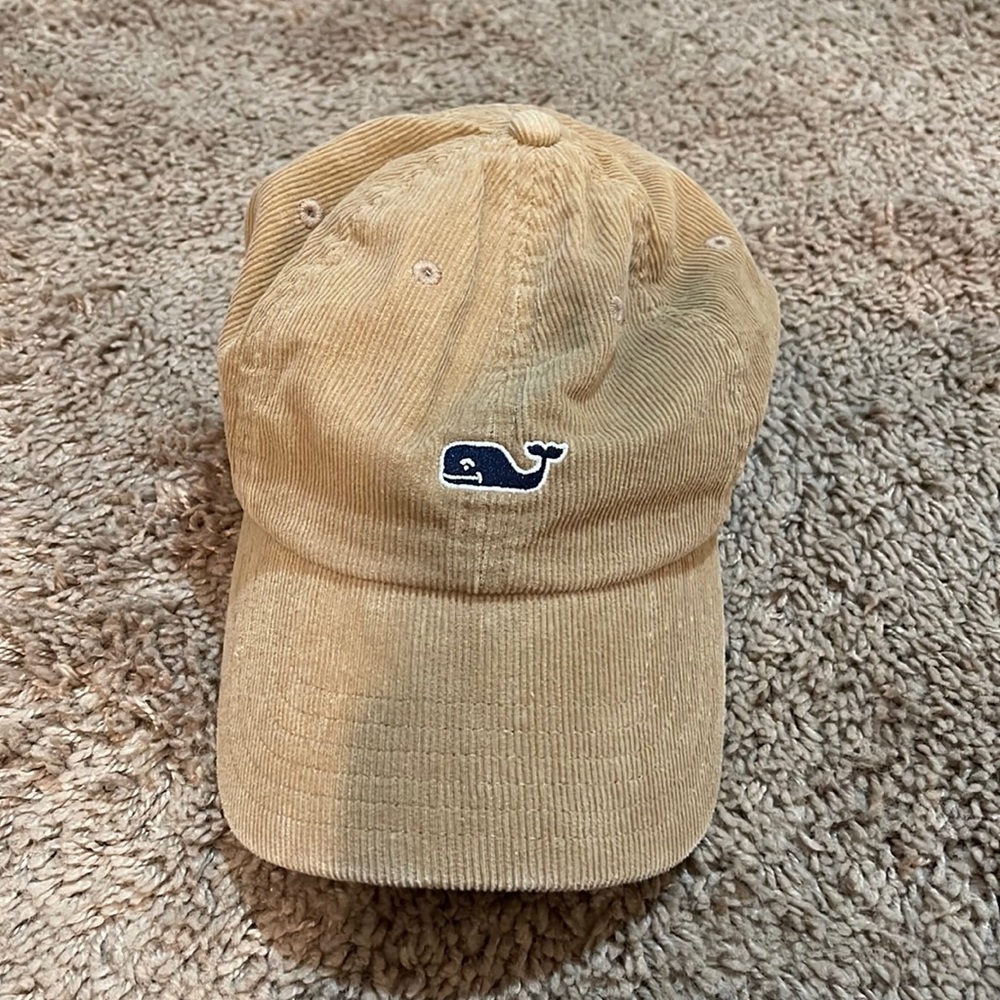 Vineyard Vines corduroy hat